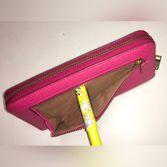 FOSSIL hot pink leather zip around wallet - Picture 6 of 11